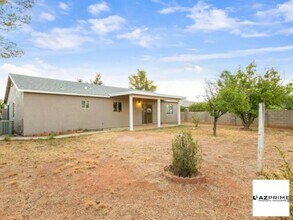 112 Buffalo Dr in Huachuca City, AZ - Building Photo - Building Photo