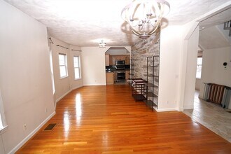 18 Henry St in Everett, MA - Building Photo - Building Photo