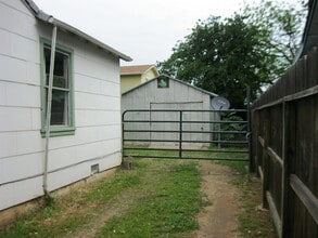 20864 3rd St in Cottonwood, CA - Building Photo - Building Photo