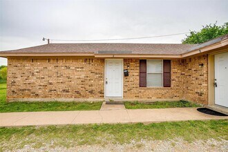 2600 NW 21st St in Fort Worth, TX - Building Photo - Building Photo