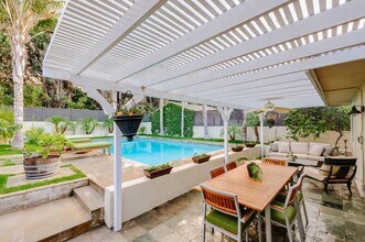 12826 Halkirk St in Studio City, CA - Building Photo - Building Photo