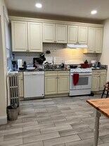 194 Kelton St, Unit 1 in Boston, MA - Building Photo