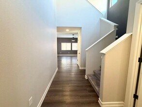 10581 Cliff Lake St in Las Vegas, NV - Building Photo - Building Photo