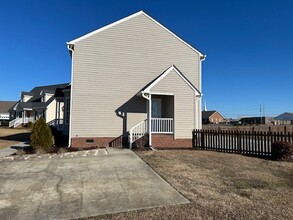 1205 Porter Pl in Greenville, NC - Building Photo - Building Photo