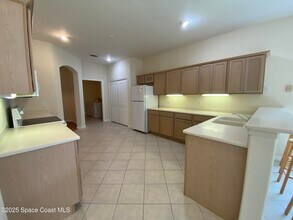 3472 Carambola Cir in Melbourne, FL - Building Photo - Building Photo