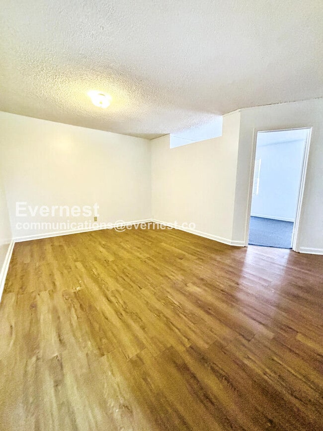 135 Mathews St in Fort Collins, CO - Building Photo - Building Photo