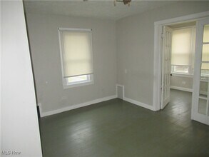 1343 Churchill Rd in Lyndhurst, OH - Building Photo - Building Photo