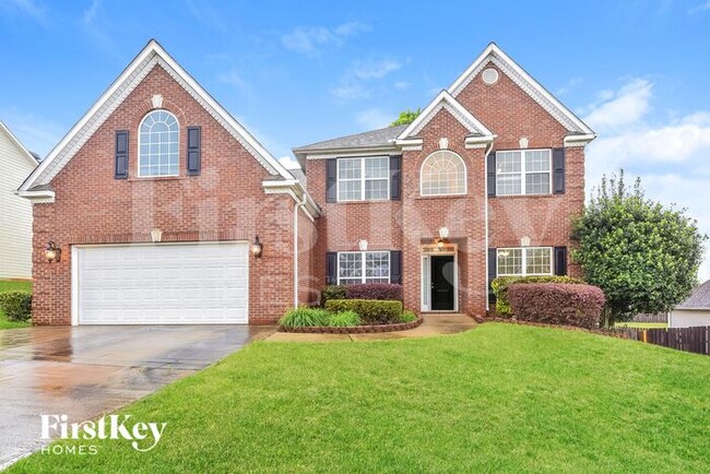 property at 164 Grandiflora Dr