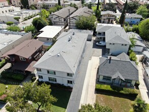 29 N Hidalgo Ave in Alhambra, CA - Building Photo - Building Photo