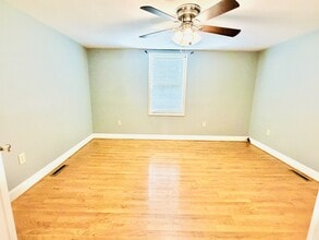 715 Holland Ave in Cayce, SC - Building Photo - Building Photo