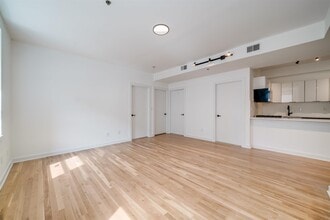 716 Madison St in Hoboken, NJ - Building Photo - Building Photo