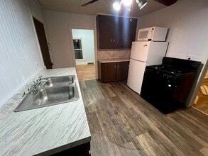 1 Birch St in Oneonta, NY - Building Photo - Building Photo