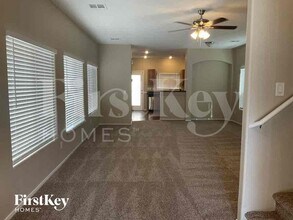 5134 Tunnel Falls Dr in Las Vegas, NV - Building Photo - Building Photo