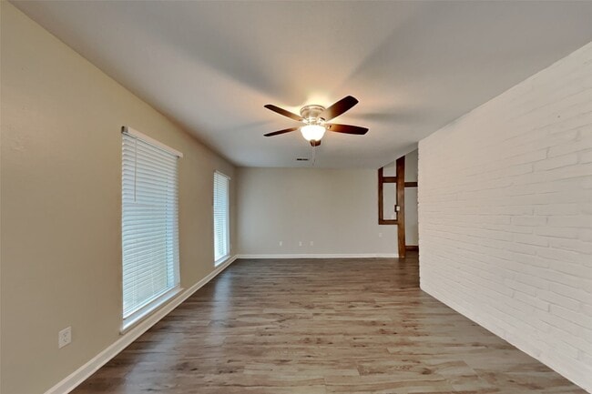 property at 3819 Honey Brook Dr