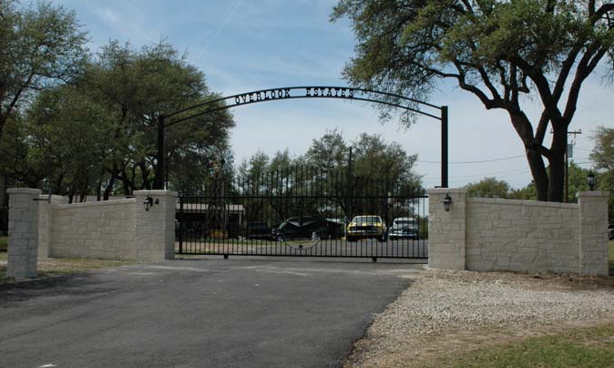 Overlook Estates in Austin, TX - Foto de edificio