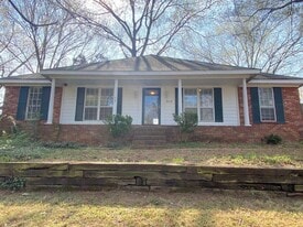 8115 Kerry Dr in Memphis, TN - Building Photo