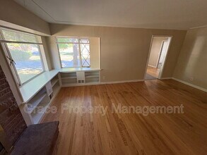 520 S Otis St in Lakewood, CO - Building Photo - Building Photo