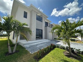 232 NW 13th St in Homestead, FL - Building Photo
