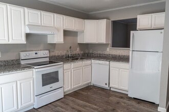 112 Louella Dr in Maryville, TN - Building Photo - Building Photo