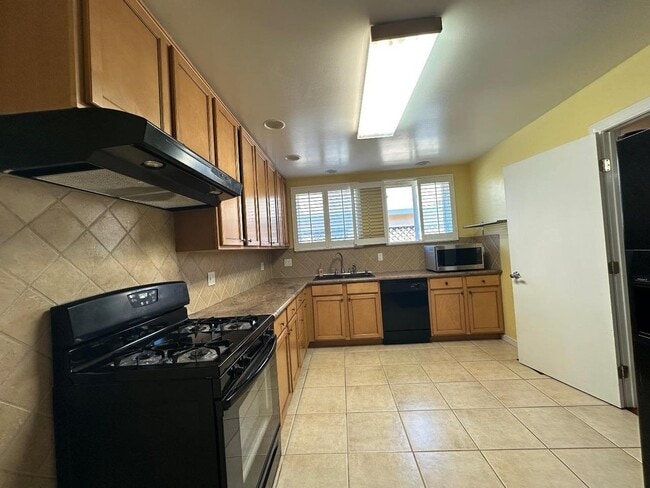 589 N Monroe St in San Jose, CA - Building Photo - Building Photo