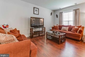 861 Fawn Ln in Hummelstown, PA - Building Photo - Building Photo