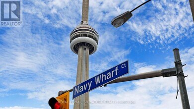 10 Navy Wharf Ct in Toronto, ON - Building Photo - Building Photo