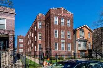 7812 S Emerald Ave in Chicago, IL - Foto de edificio - Building Photo