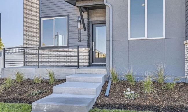 1240 S Algonquian St in Aurora, CO - Building Photo - Building Photo