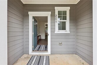 3294 Tarian Way in Decatur, GA - Building Photo - Building Photo