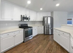 31846 Victoria Pl in Menifee, CA - Building Photo - Building Photo