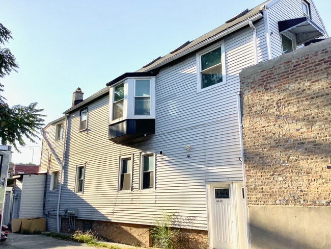 property at 6620 S Cottage Grove Ave