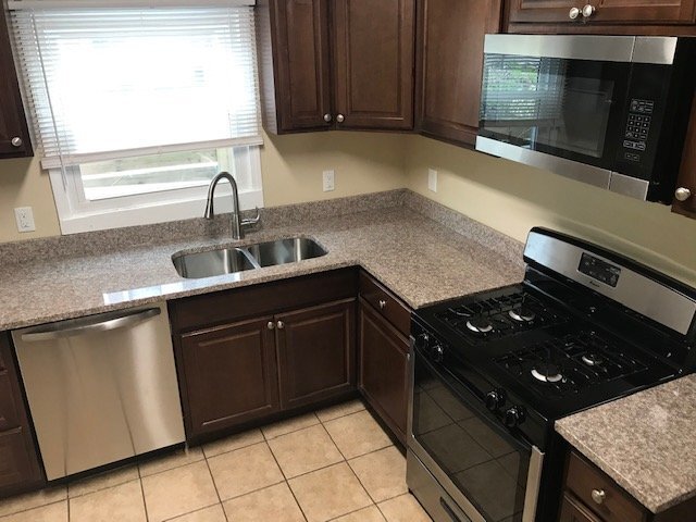 property at 736 Boggs Ave