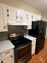 208 W Ridge Rd in Norman, OK - Building Photo - Building Photo