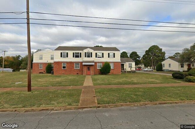 Sheffield Pointe in Sheffield, AL - Foto de edificio - Building Photo