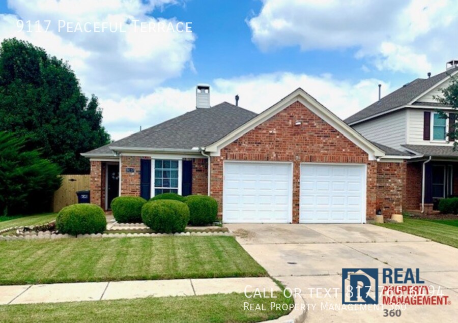 9117 Peaceful Terrace in Fort Worth, TX - Building Photo