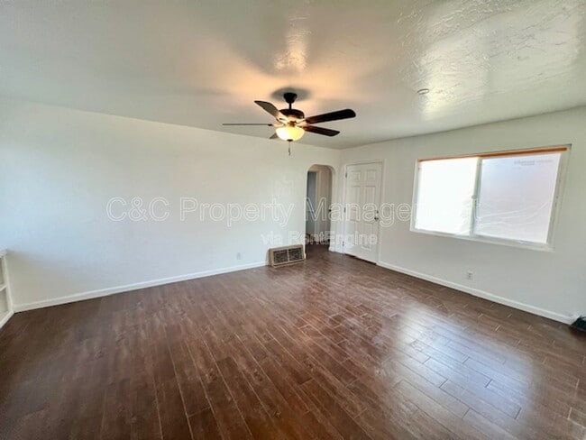 808 E Andrews Ave in Fresno, CA - Building Photo - Building Photo
