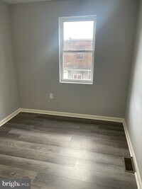 2632 S Lloyd St photo'