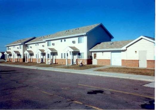 Winter Park Apartments in Mitchell, SD - Building Photo