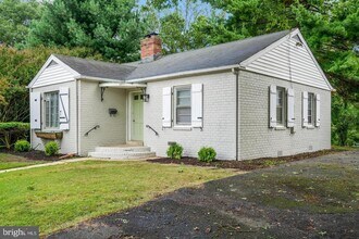 3977 26th St N in Arlington, VA - Building Photo - Building Photo