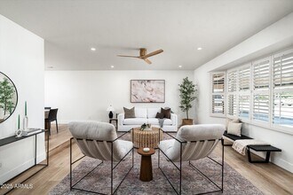 2156 E Cairo Dr in Tempe, AZ - Building Photo - Building Photo