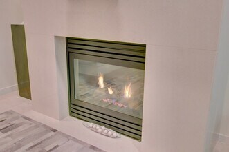 1163 W Cordova St in Vancouver, BC - Building Photo - Building Photo