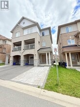 16 Camilleri Rd in Ajax, ON - Building Photo - Building Photo