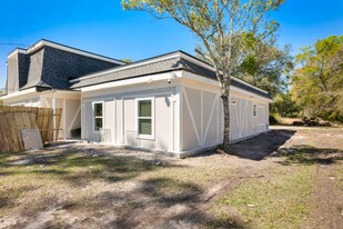 12706 Lanier Rd in Jacksonville, FL - Building Photo