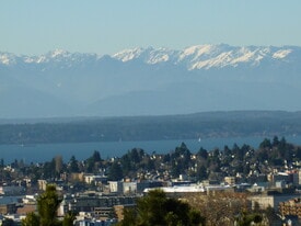 4511 Greenwood Ave N, Unit 7 in Seattle, WA - Building Photo