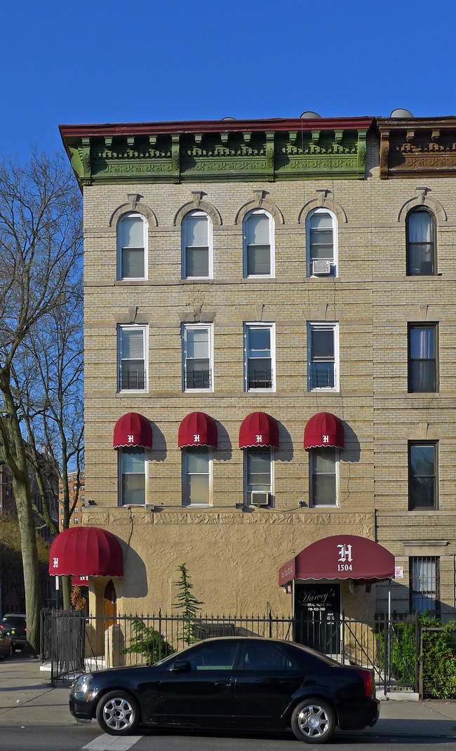 1504 Bushwick Ave in Brooklyn, NY - Building Photo - Building Photo