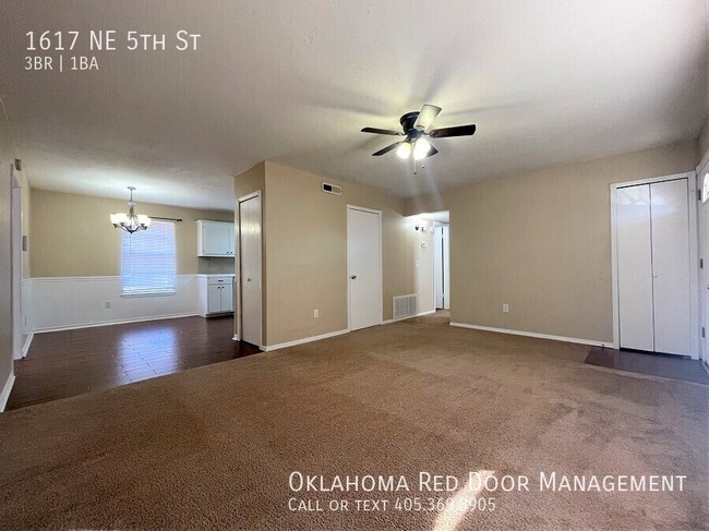1617 NE 5th St in Moore, OK - Building Photo - Building Photo