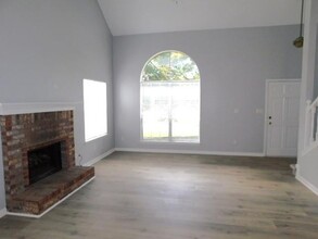 255 Pinewalk Way in Alpharetta, GA - Building Photo - Building Photo