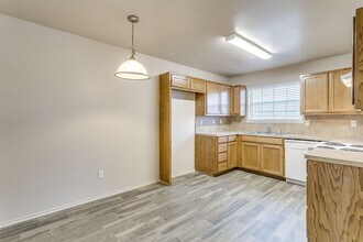 1631A Woodard Ave-Unit -1631 A Woodard in Cleburne, TX - Foto de edificio - Building Photo
