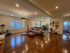 28 Schuyler St in Boston, MA - Building Photo - Building Photo