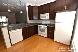 2006 Peggy Stewart Way in Annapolis, MD - Building Photo - Building Photo